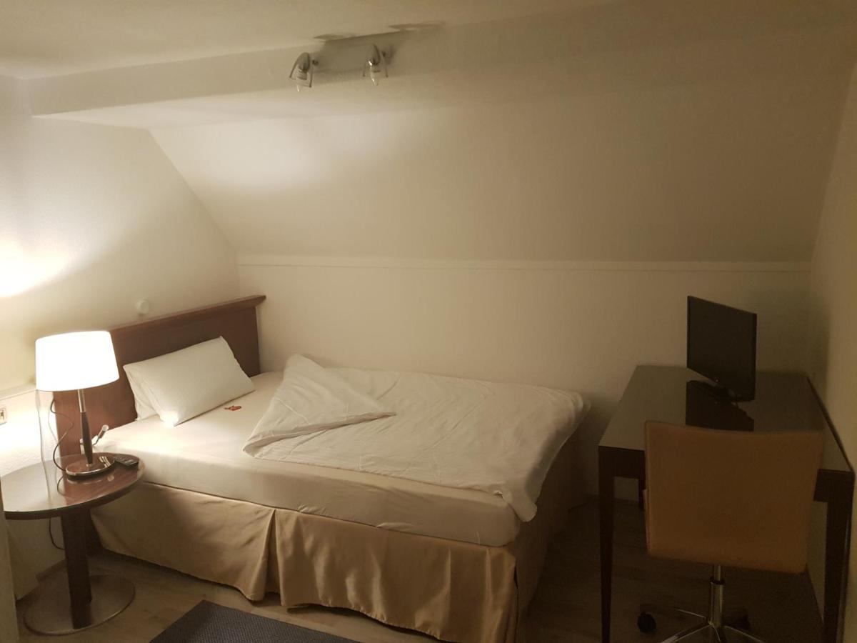Hotel Pension Bluechersruh Bad Berneck im Fichtelgebirge Room photo